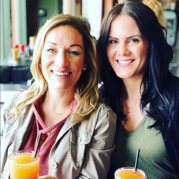 Meet your Posher, Amber - Picture 3 of 4